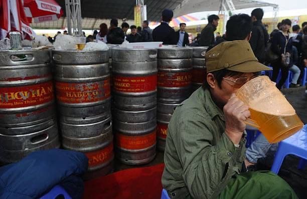 Bia Hơi Corner (Fresh Local Beer Culture)